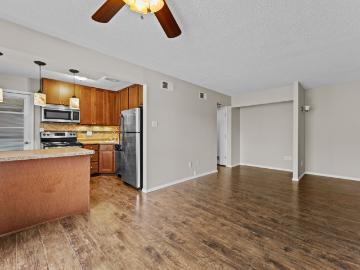 11709 Casa Grande Drive #E, St. Louis, us, mo