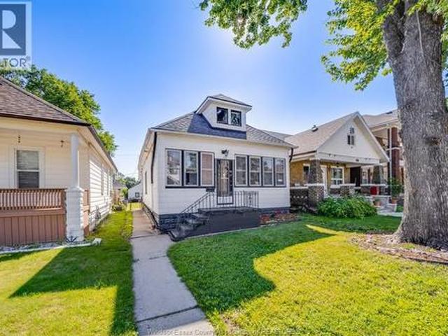 1170 Pierre Avenue, Windsor, ON, N9A 2L4 house for sale | Listing ID 26022 | Royal LePage