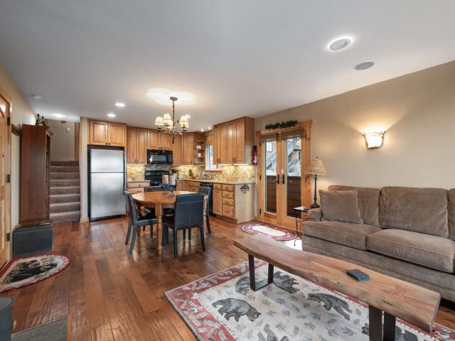 11711 Snowpeak Way # 555, Truckee, US, CA