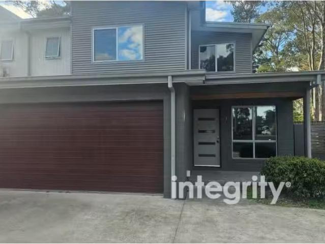 1/171 Old Southern Road, South Nowra House for rent Listed by.