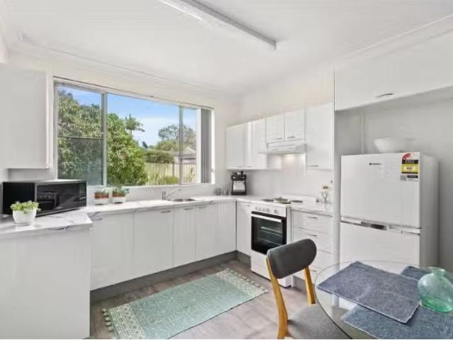 1/171 Bourke Road, Umina Beach Apartment for rent Listed by D.