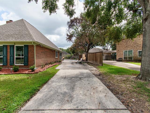 11727 Mighty Redwood Drive