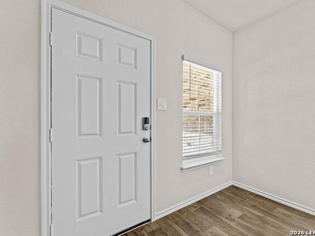 11729 Deloache Vale