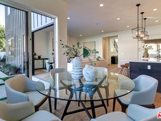 11729 Hartsook St, Valley Village, CA 91607 | MLS #26860