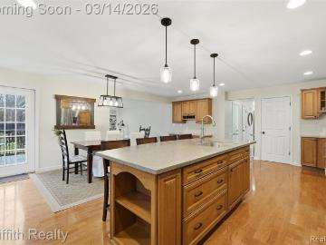 1172 Buckingham Road