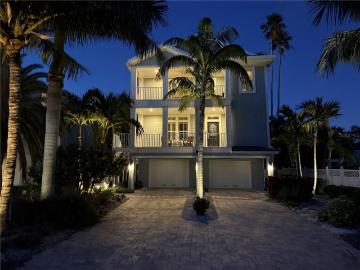 117 6th street, belleair beach, us, fl