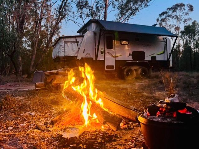 Campfires, stars and motorbikes 117 acre private escape