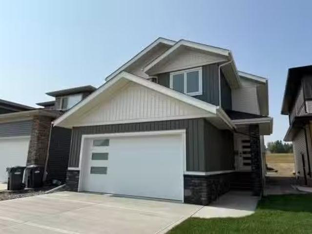 117 Crestview Boulevard, Sylvan Lake, AB, T4S 0V8 house for.