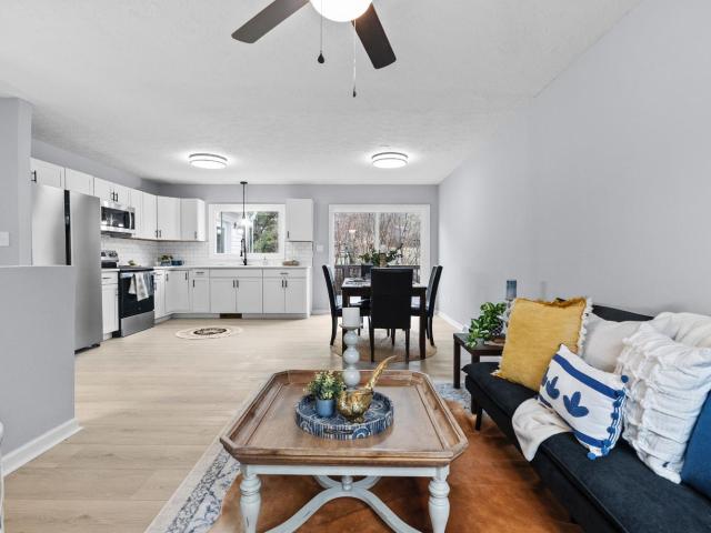 117 Crestline Drive