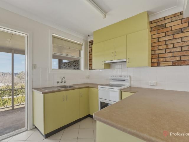 1/17 Curtis StreetArmidale NSW 2350, Australia