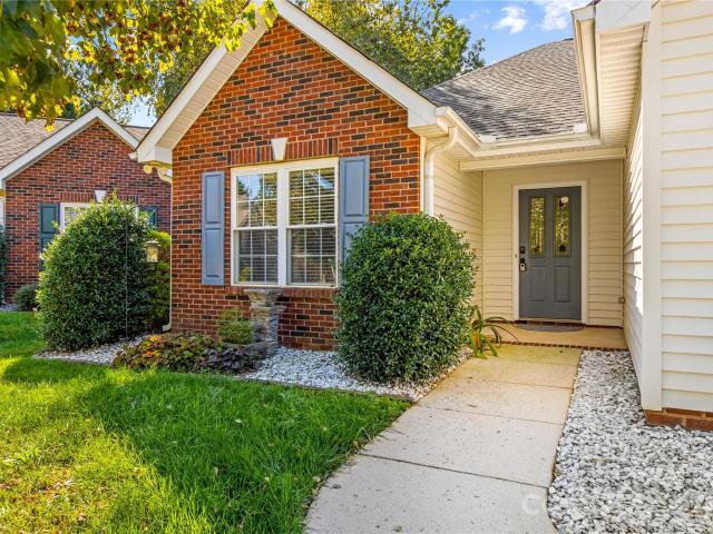117 Abbotswood Place