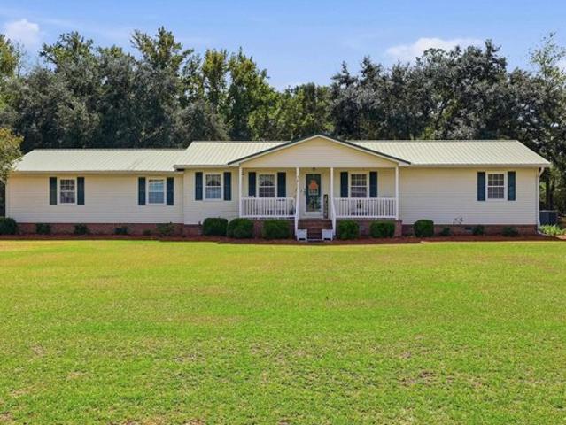 117 Aimwell Rd, Andrews, SC 29510