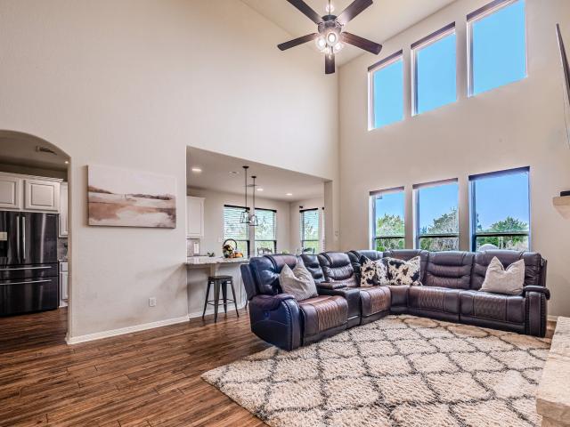 117 Arbor Point Dr, Elgin, TX 78621 | MLS #5824
