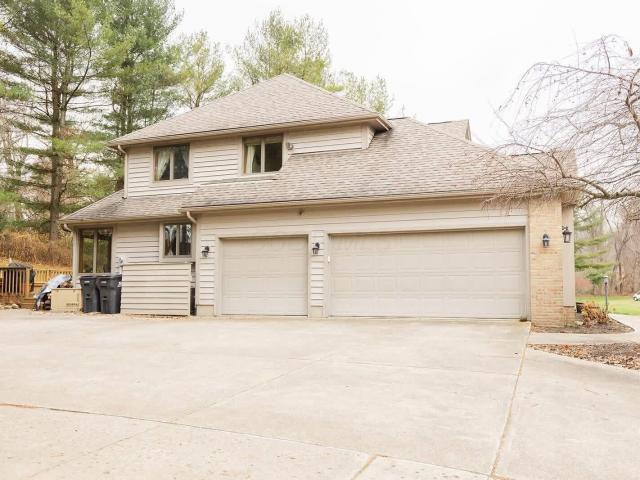 117 Glyn Tawel Drive