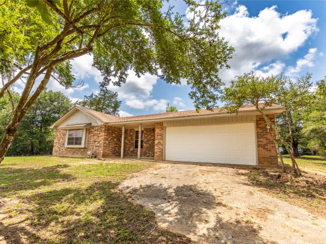 117 Dogwood Trail, Bellville, TX 77418 | MLS #97725