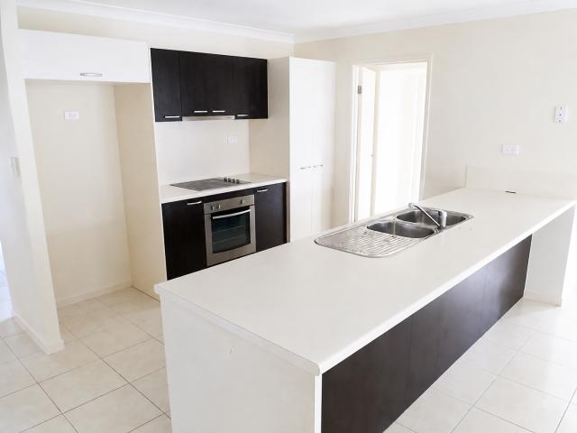 117 Daintree Drive Bushland Beach, QLD 4818