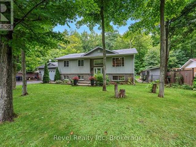 117 Desroches Trail, Tiny, ON, L9M 0H9 house for sale | Listing ID S13773 | Royal LePage