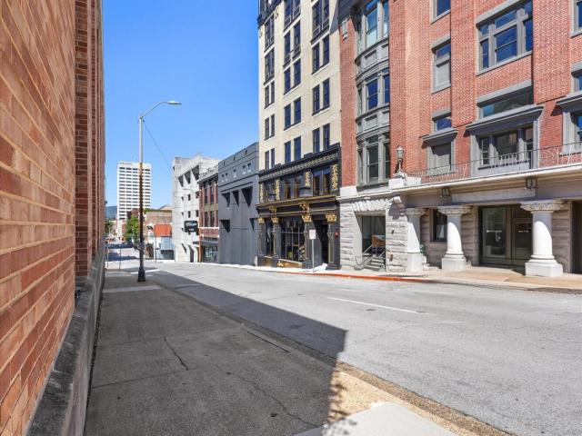 117 E 7th Street # 502 A