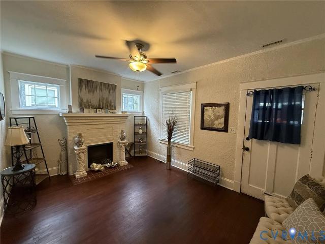 117 E 33rd Street