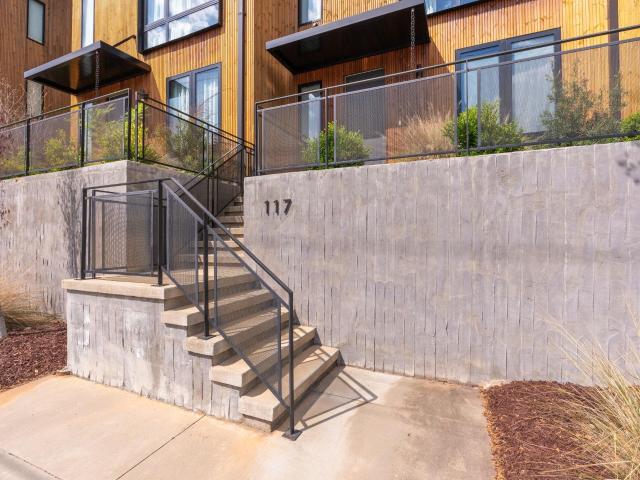 117 E Stone Ave, Greenville, SC 29609 | MLS #1595