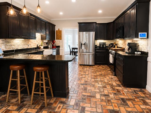 117 Edgewood Road