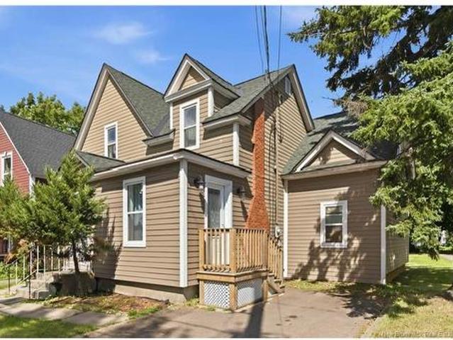 117 Elmwood Dr, Moncton, NB, E1A 1X2 house for sale | Listing ID NB144449 | Royal LePage