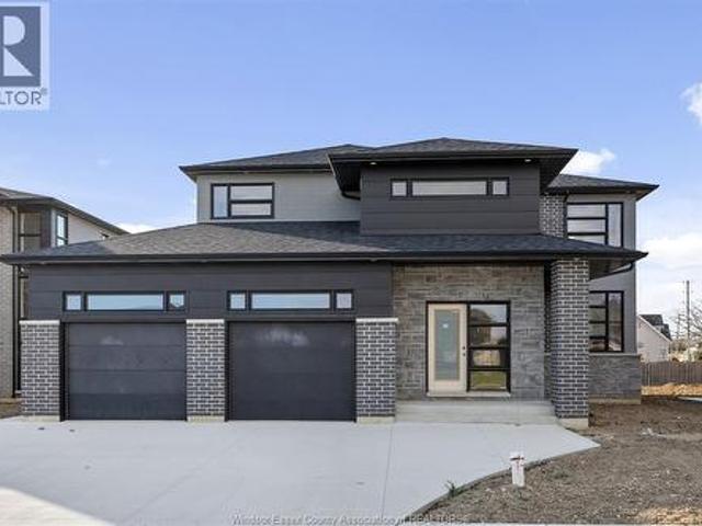 117 Hazel Crescent, Kingsville, ON, N9Y 0A9 house for sale | Listing ID 26005 | Royal LePage