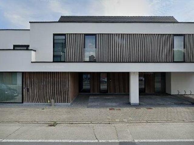 117 m2 apartment for rent in Izegem