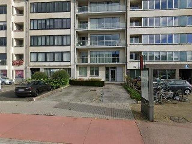 117 m2 apartment for rent in Sint Niklaas
