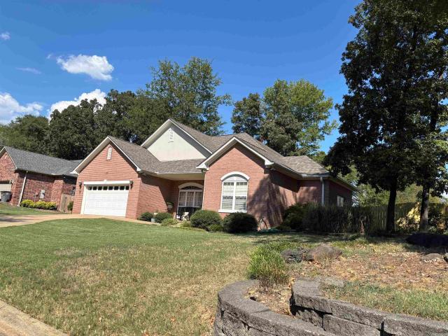 117 Shady Woods Court