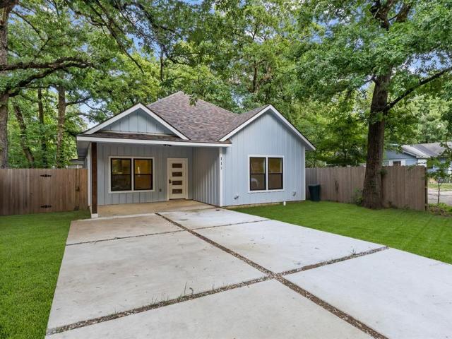 117 Pawnee Trail, Mabank, TX 75156 | MLS #21183