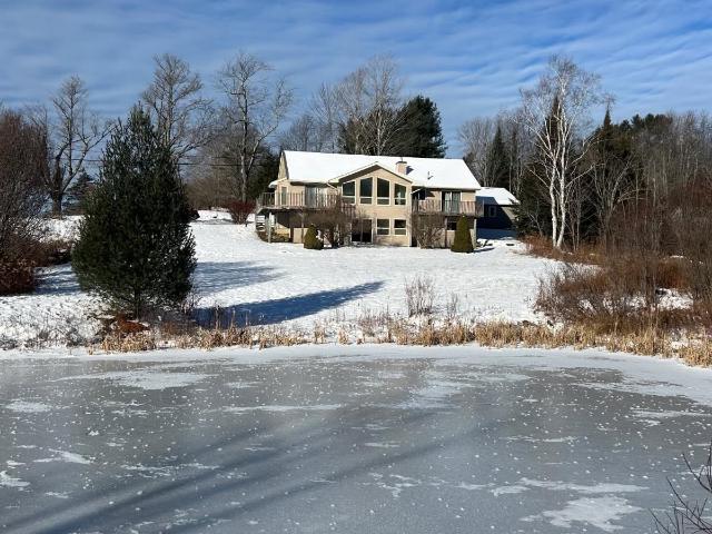 117 Ray Hill Rd, Wilmington, VT 05363 | MLS #5071