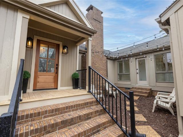 117 Riverpoint Drive