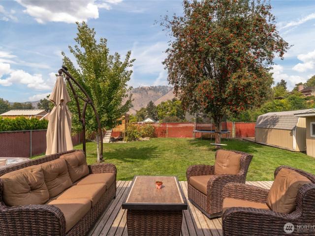 117 Whitebirch Place