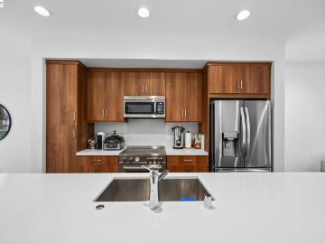 117 Uptown Cir