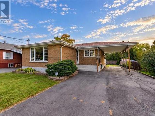 1184 Drummond Street, Sudbury, ON, P3A 4S8 house for sale | Listing ID 2130 | Royal LePage