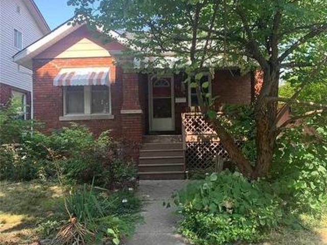 1184 Janette Avenue, Windsor, ON, N9A 5A7 house for sale | Listing ID X13497 | Royal LePage