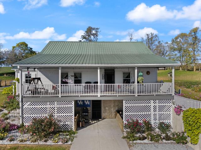1185 Mudsock Road