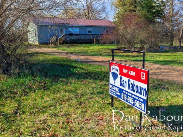1185 11 Mile Road