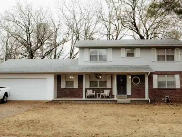 11863 SOUTHRIDGE DR, LITTLE ROCK, AR 72212