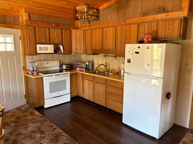 1186 Fairway Trail