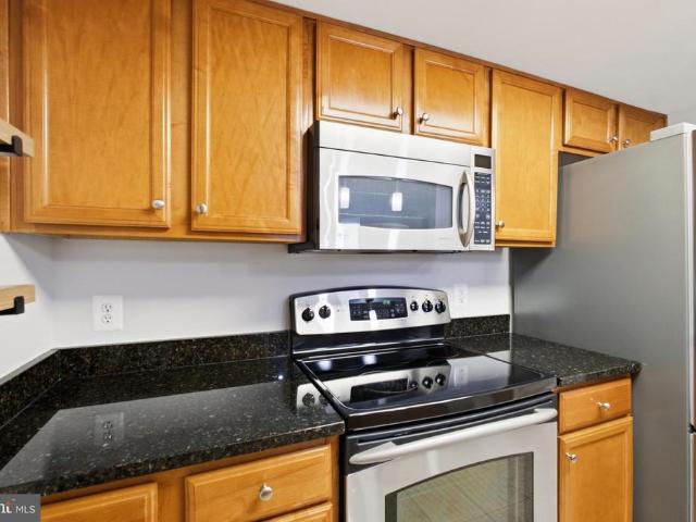 11800 Sunset Hills Road # 202