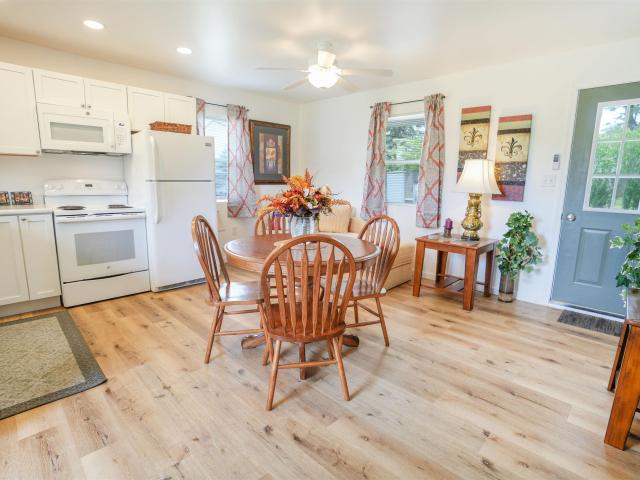 11801 Lookout Drive