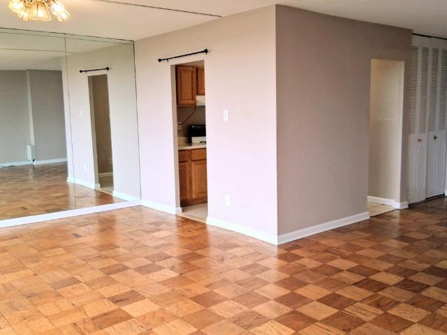 11801 Rockville Pike # 802