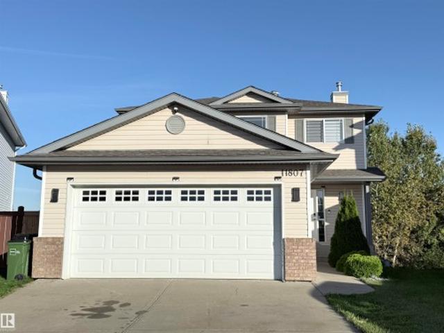11807 Avenue Nw, Edmonton, AB, T5X 6H8 house for sale | Listing ID E4509 | Royal LePage