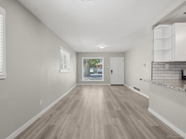 1180 Vaughn Street