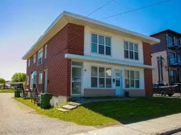1180 1188 Rue Sherbrooke, Magog, QC, J1X 5B5 investment fo.