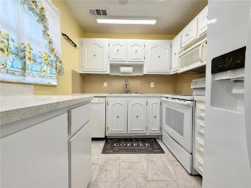 11817 Bayonet Ln, New Port Richey, FL 34654 | MLS #W7873