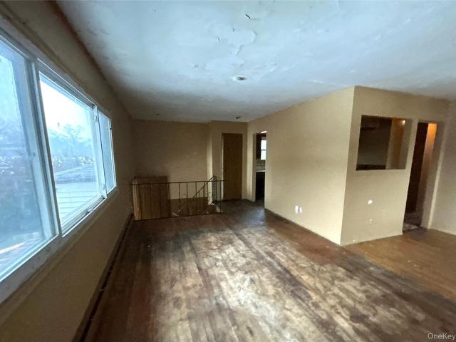 1181 Ocean Ave, Bay Shore, NY 11706 | MLS #968208
