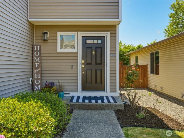 1181 th Street SE
